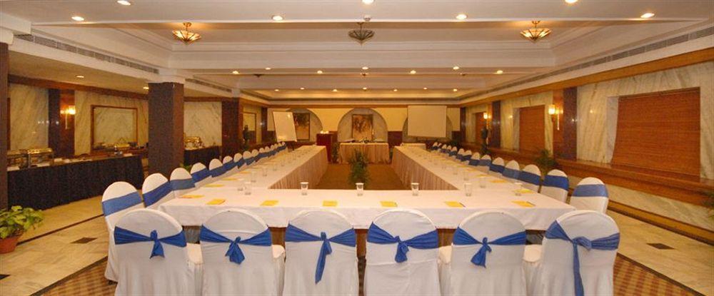 Hotel The New Marrion à Bhubaneswar Extérieur photo