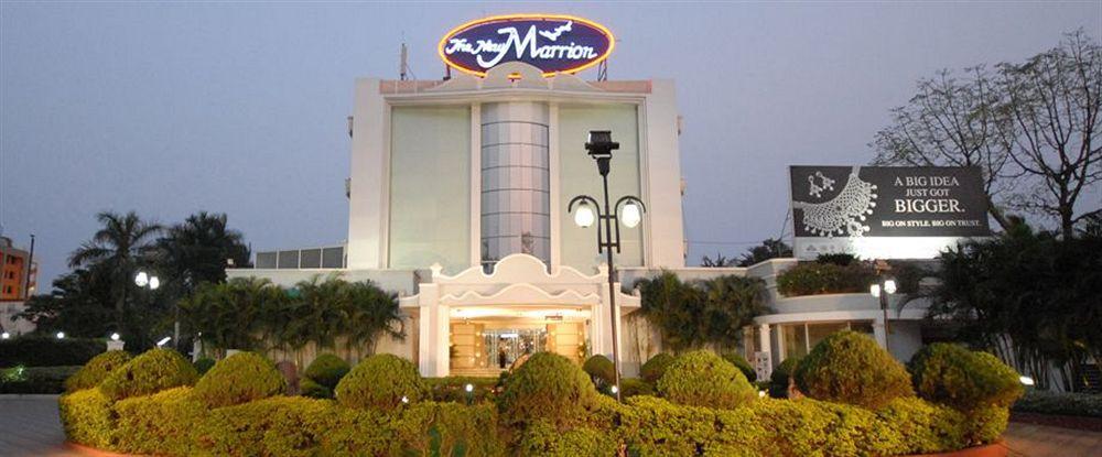 Hotel The New Marrion à Bhubaneswar Extérieur photo