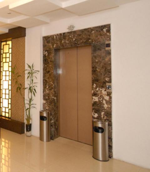 Hotel The New Marrion à Bhubaneswar Extérieur photo